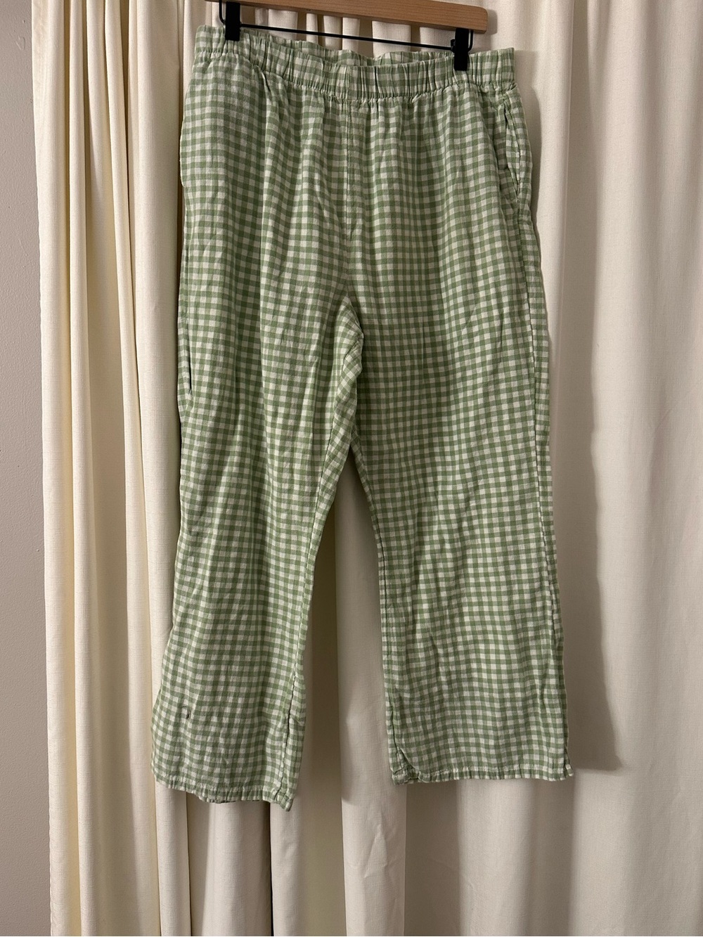 American Eagle pants